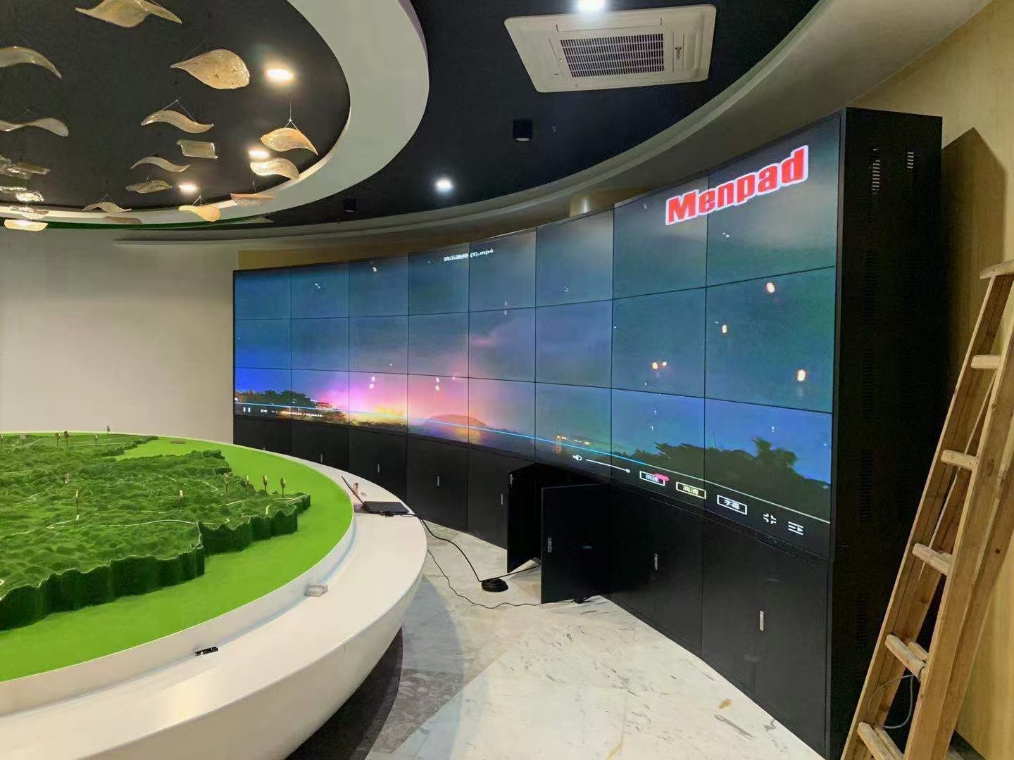 北仑拼接屏安装案例展示